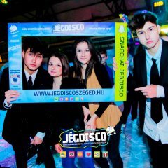 2016.01.29. PÉNTEK - JÉGDISCO - SZEGED VÁROSI MŰJÉGPÁLYA